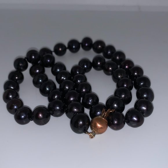 Necklace, black beads with gold clip, about 16" - Picture 2 of 7